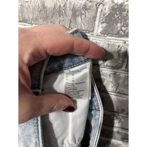 American Eagle Mom Short - Picture 5 of 5